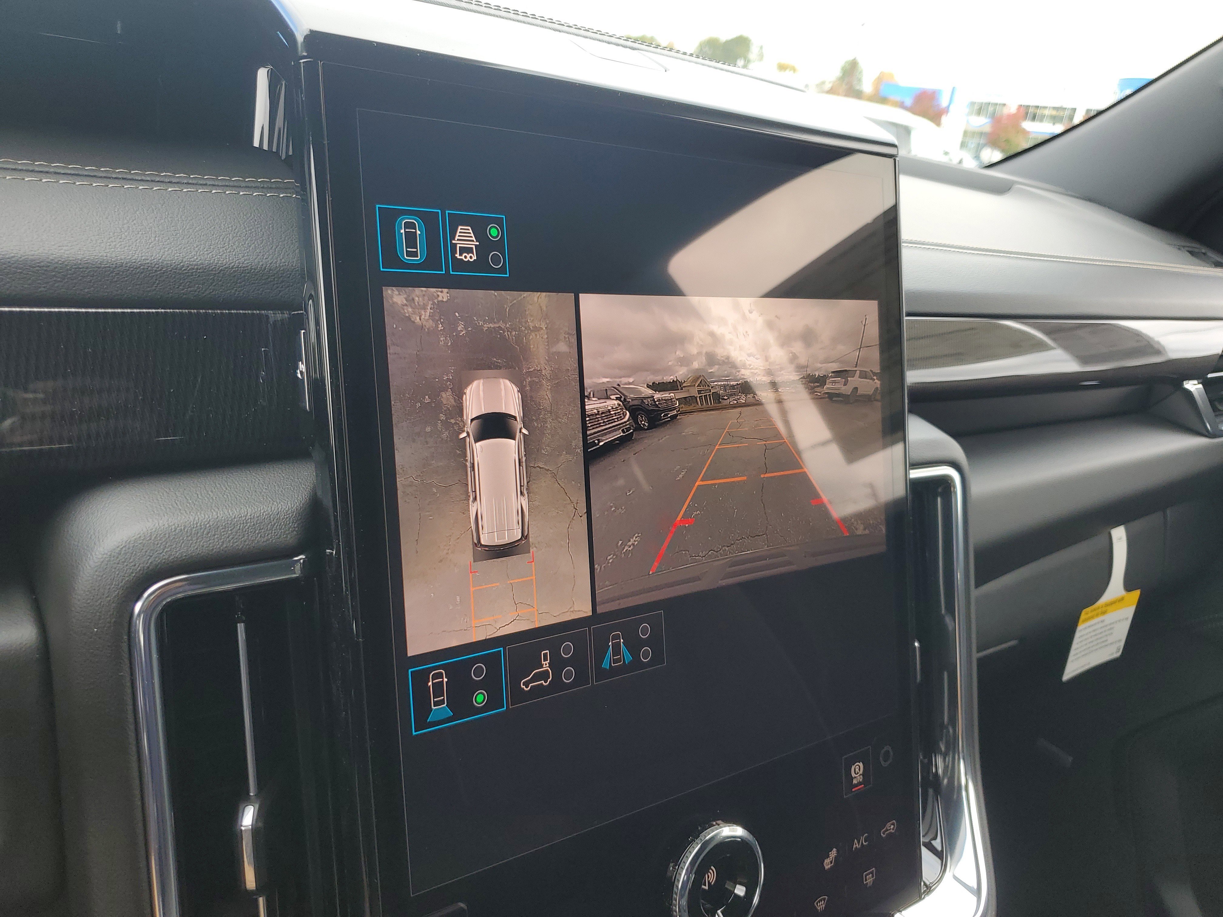 New 2026 GMC Yukon Elevation image 27