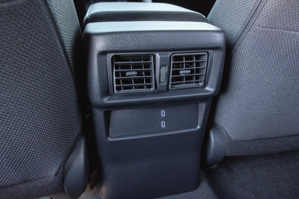 Certified 2025 Toyota 4Runner SR5 AWD/4WD image 27