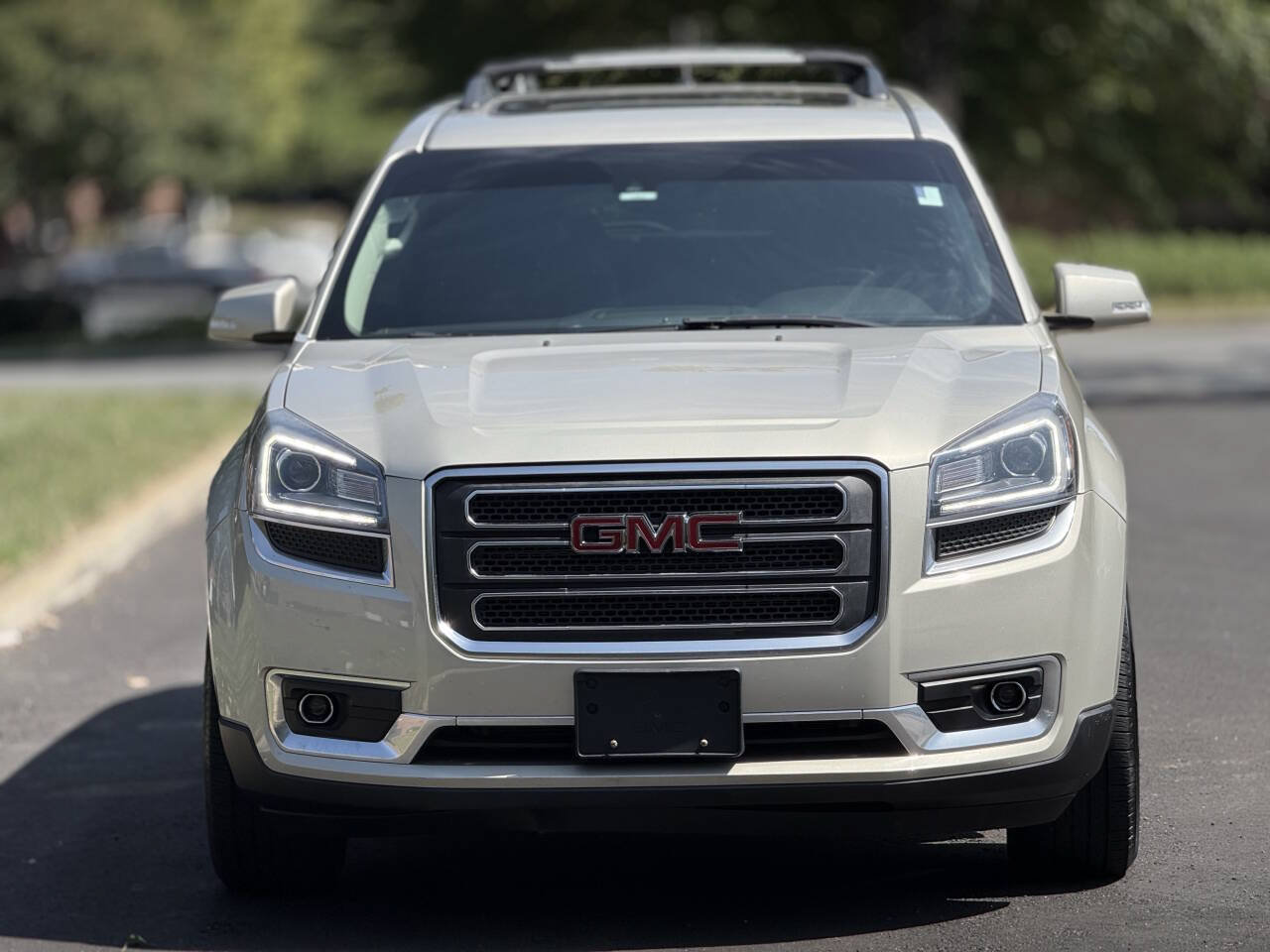 Used 2015 GMC Acadia SLT w/ Open Road Package AWD/4WD image 4