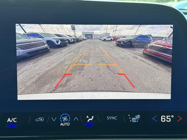 New 2026 Chevrolet Traverse LT image 15