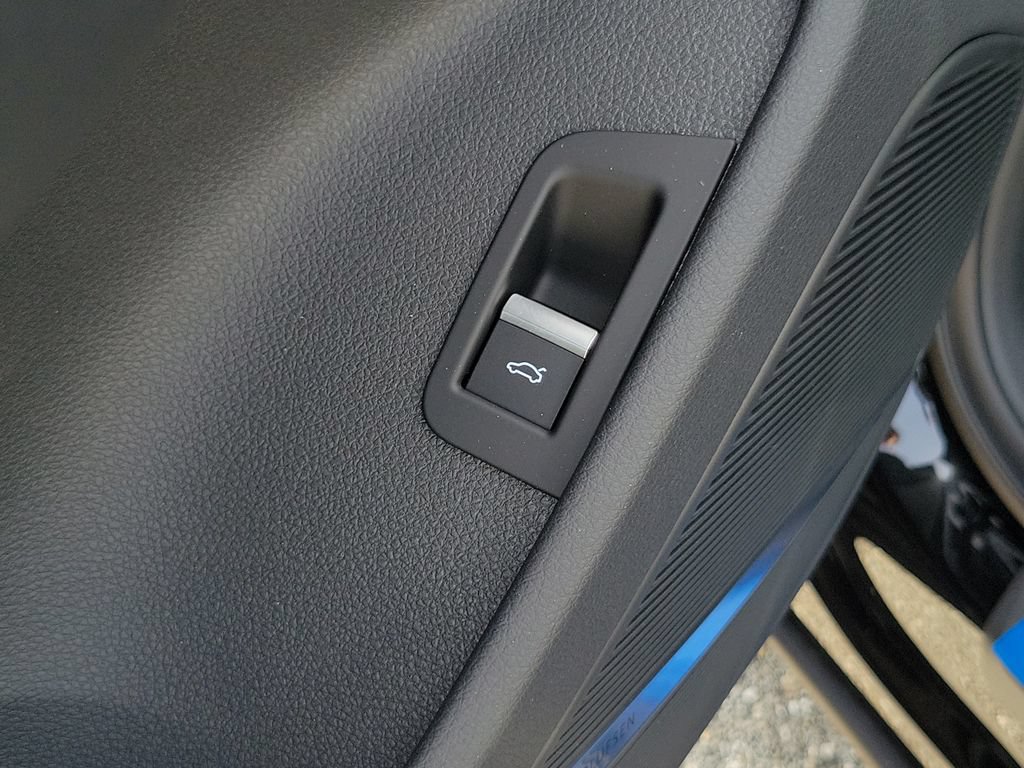New 2026 Audi SQ7 Prestige AWD/4WD image 19