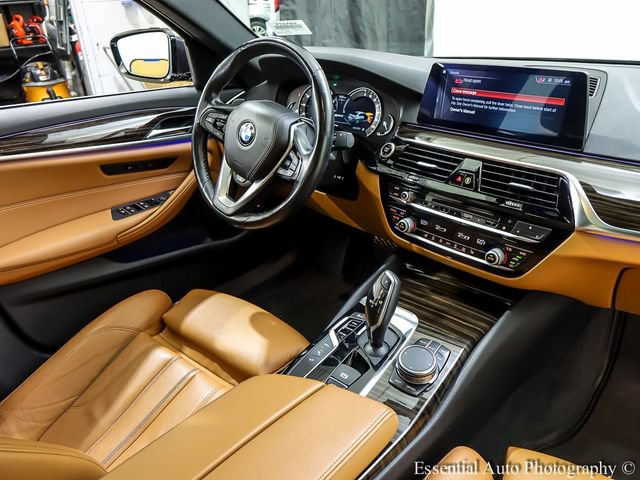 Used 2019 BMW 530e xDrive w/ Premium Package AWD/4WD image 28