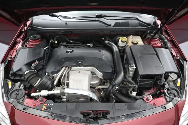 Used 2017 Buick Regal Premium w/ Driver Confidence Package #2 FWD image 31