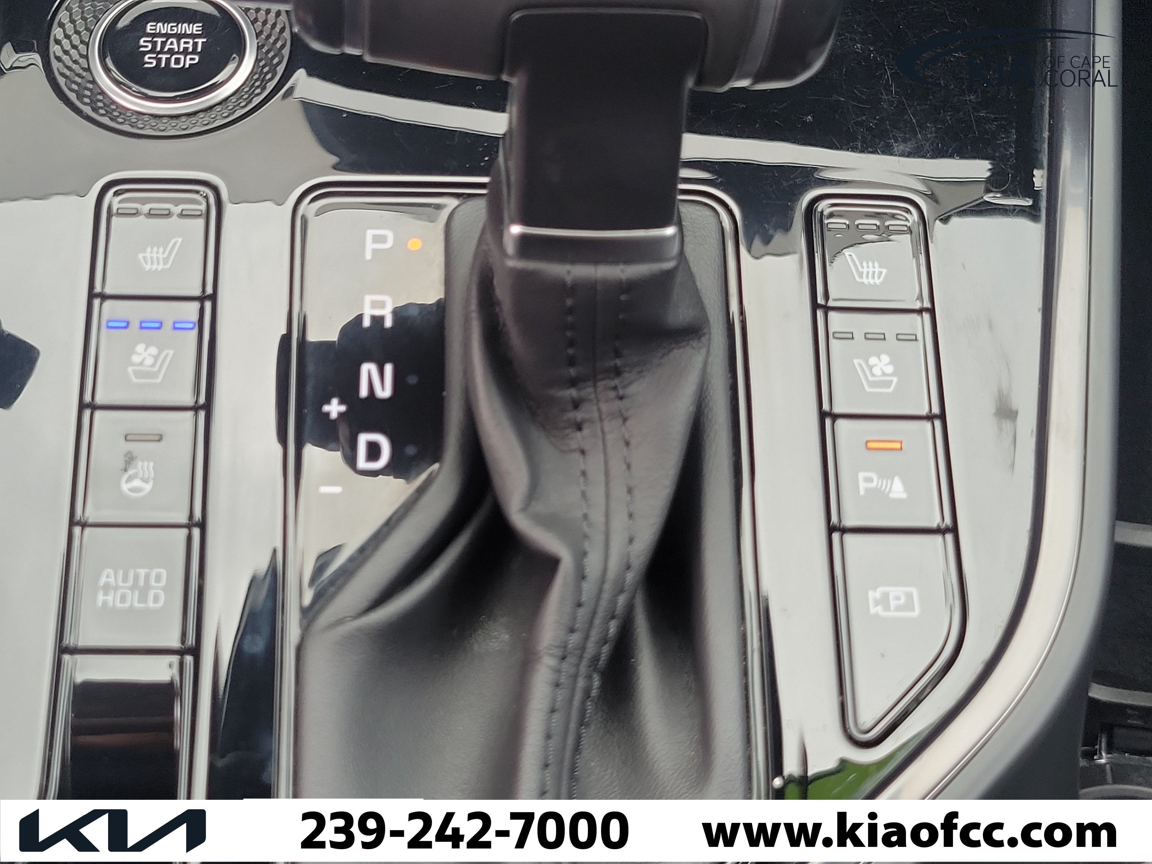 Certified 2023 Kia Niro SX Touring FWD image 29