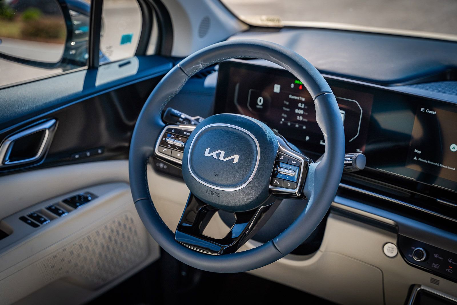 New 2026 Kia Carnival SX w/ SX Dark Edition Package image 22