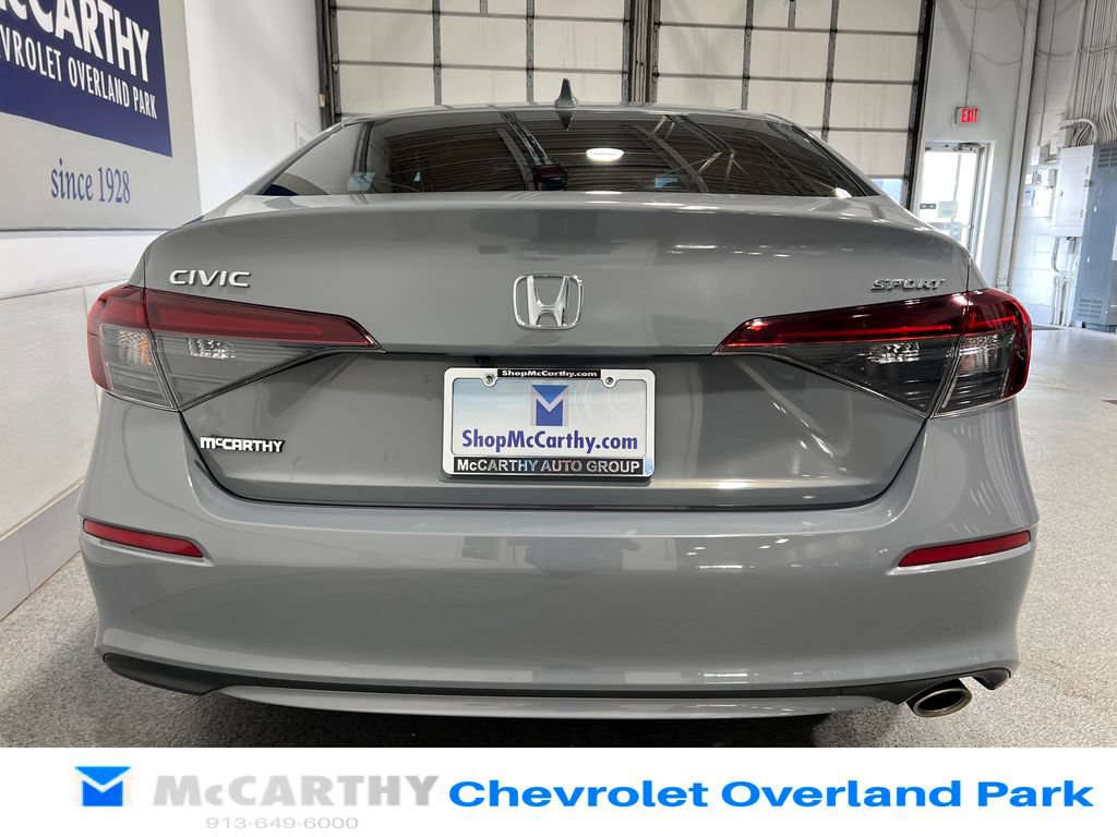Used 2025 Honda Civic Sport image 6
