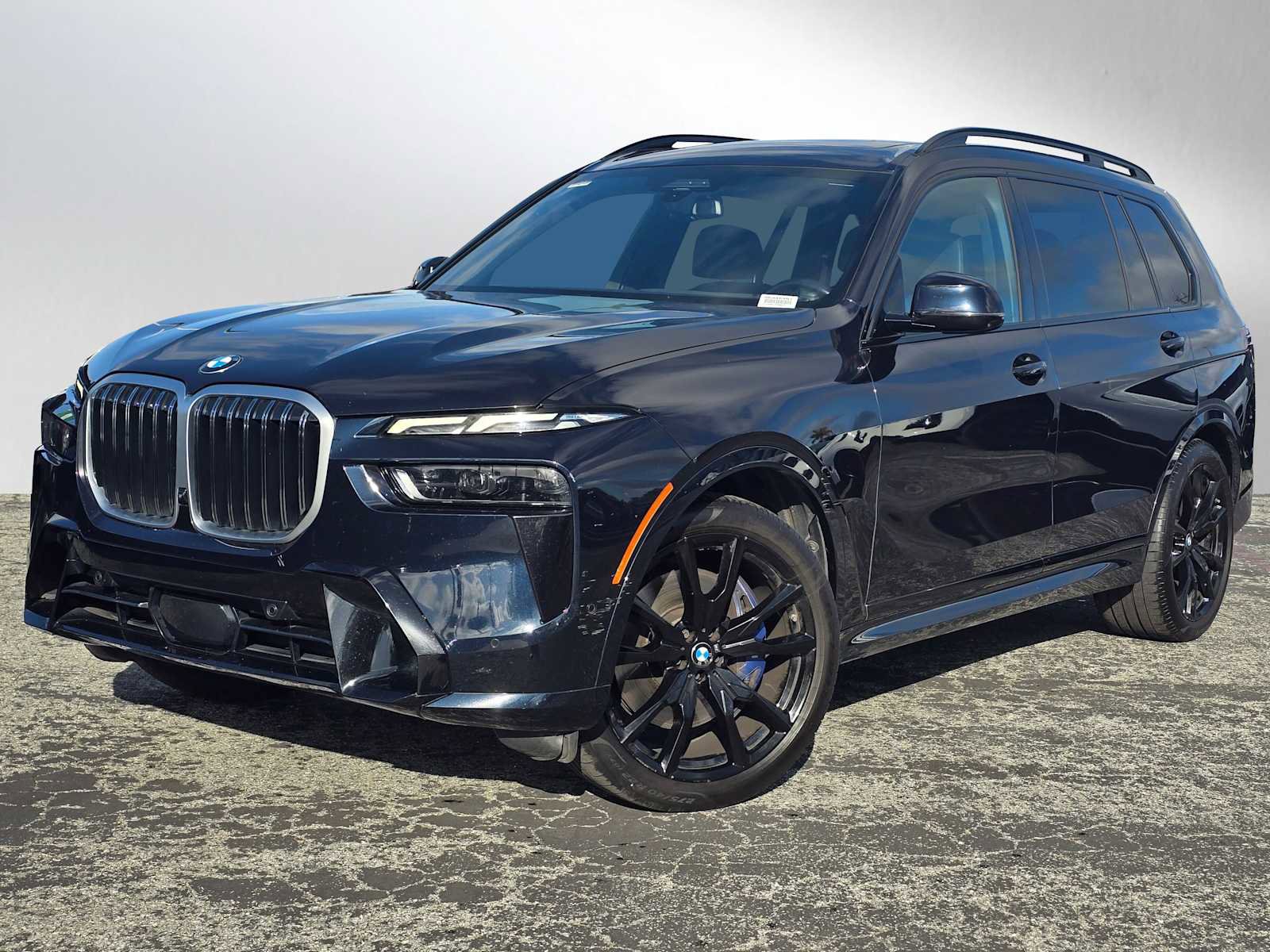 Used 2023 BMW X7 xDrive40i w/ M Sport Package