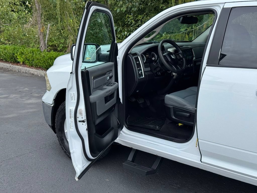 Used 2014 RAM 1500 Classic SLT AWD/4WD image 7