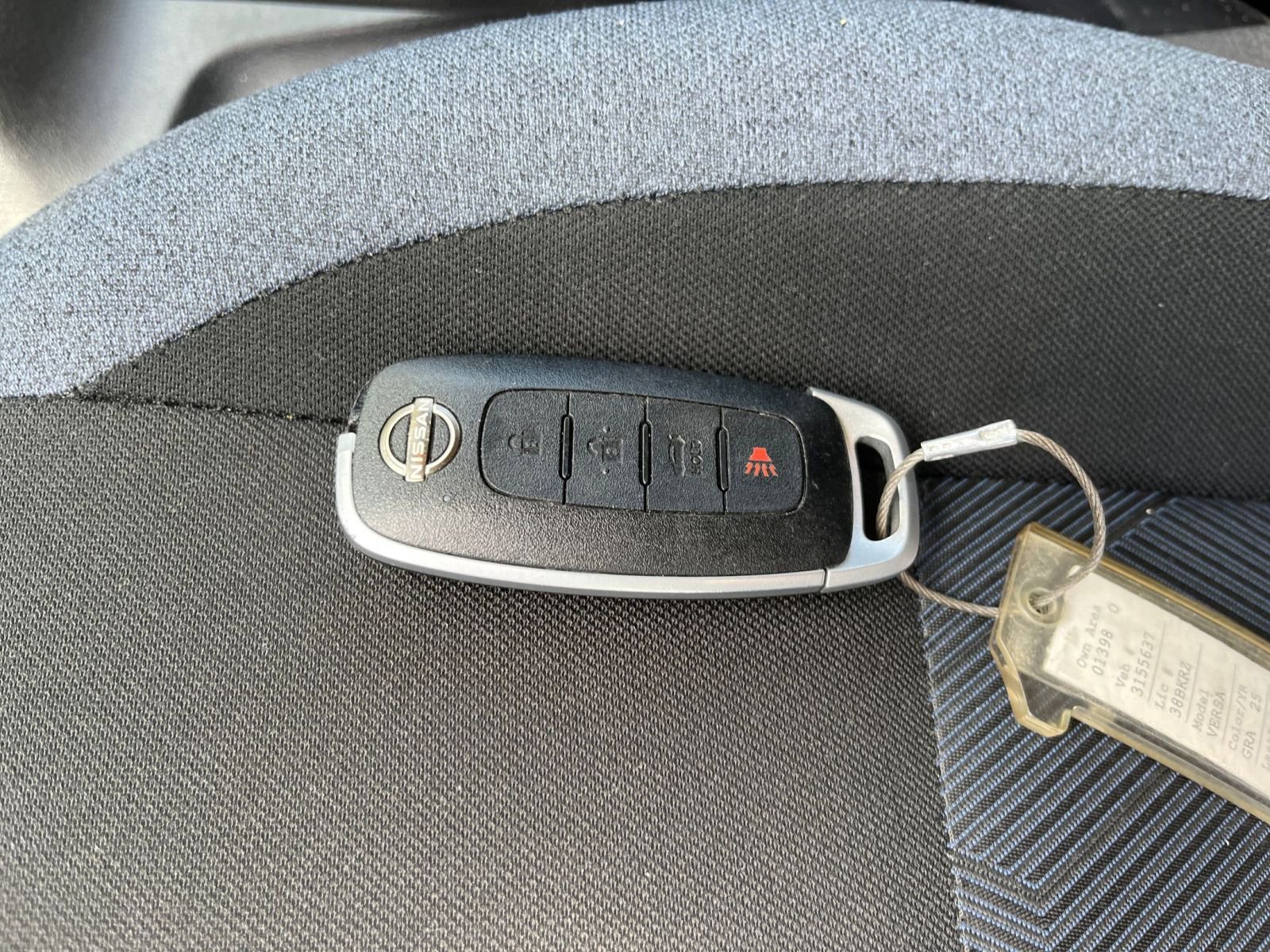 Used 2025 Nissan Versa SV image 18