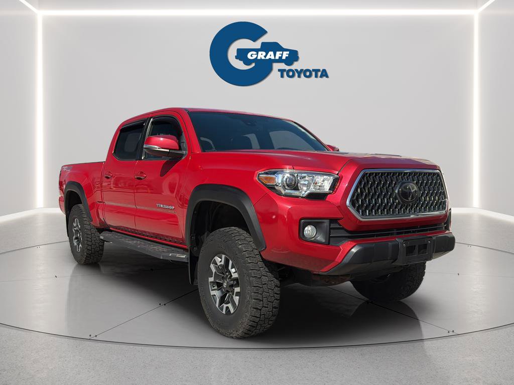 Used 2018 Toyota Tacoma TRD Off-Road w/ Technology Package AWD/4WD image 11