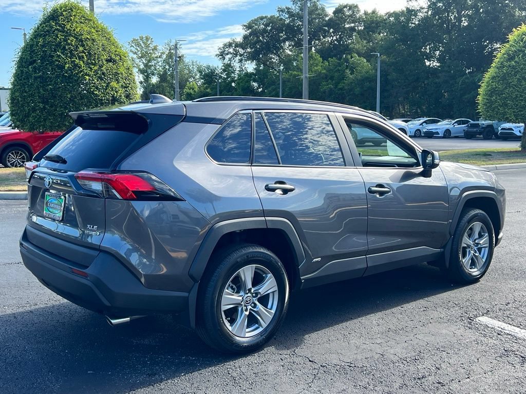 Certified 2024 Toyota RAV4 XLE AWD/4WD image 5