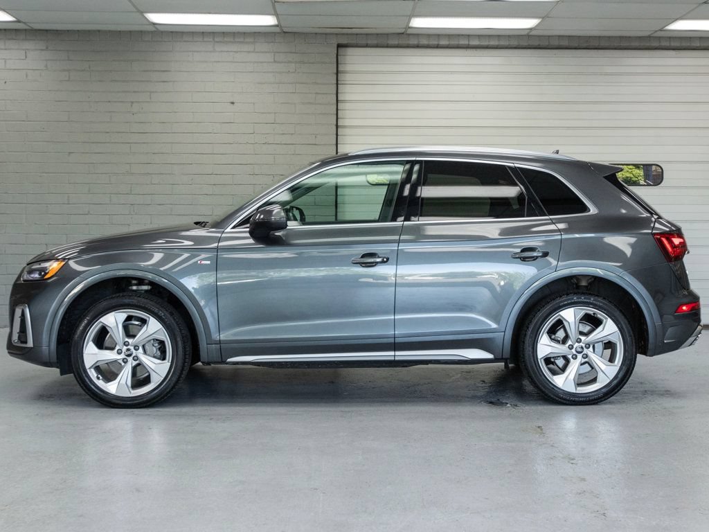 Used 2023 Audi Q5 2.0T Premium Plus w/ Premium Plus Package AWD/4WD image 4
