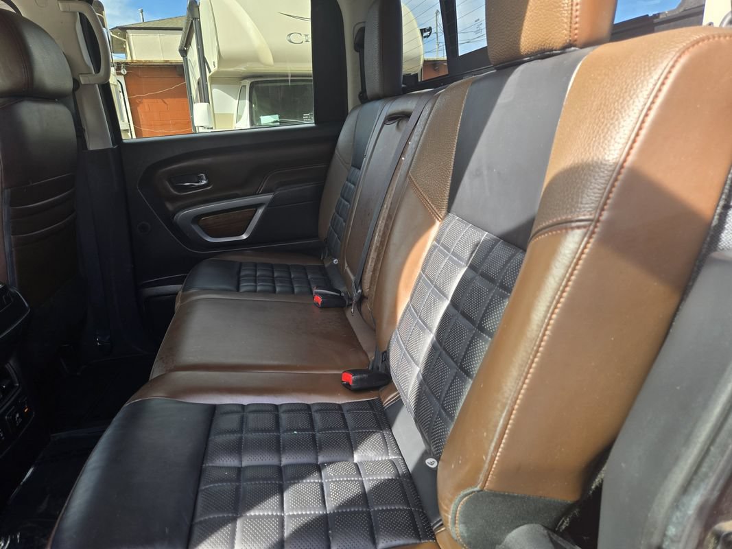 Used 2018 Nissan Titan Platinum Reserve w/ Platinum Utility Package AWD/4WD image 20