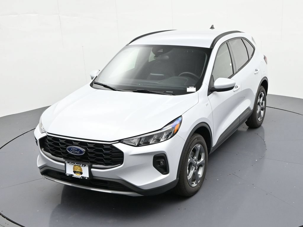 New 2026 Ford Escape ST-Line Select w/ Class II Trailer Tow Package AWD/4WD image 17