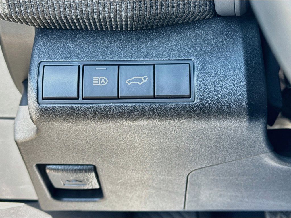 Certified 2023 Subaru Solterra AWD image 13