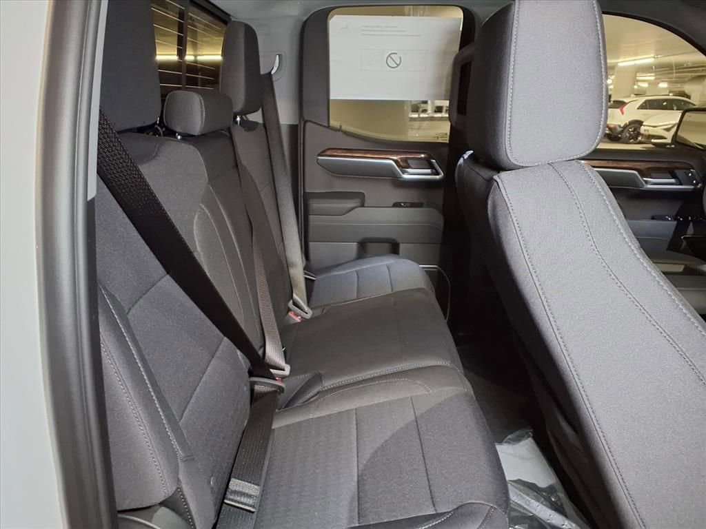New 2026 GMC Sierra 1500 SLE w/ X31 Off-Road Package image 7
