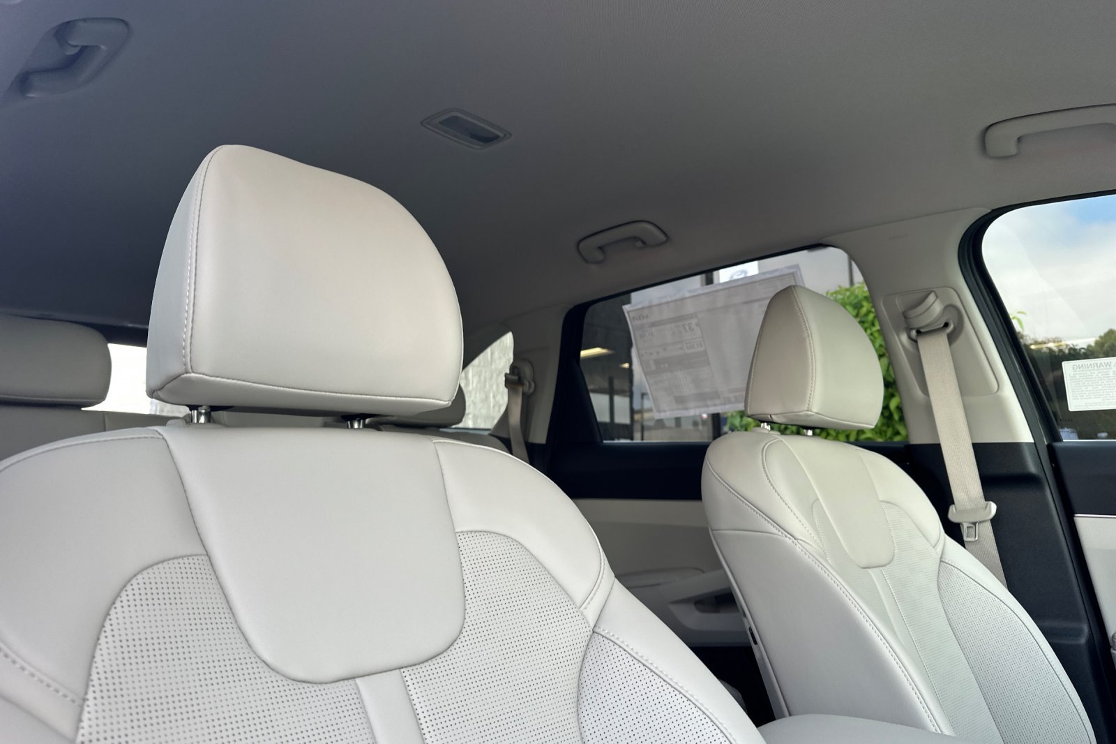 New 2026 Kia Sorento EX FWD image 17