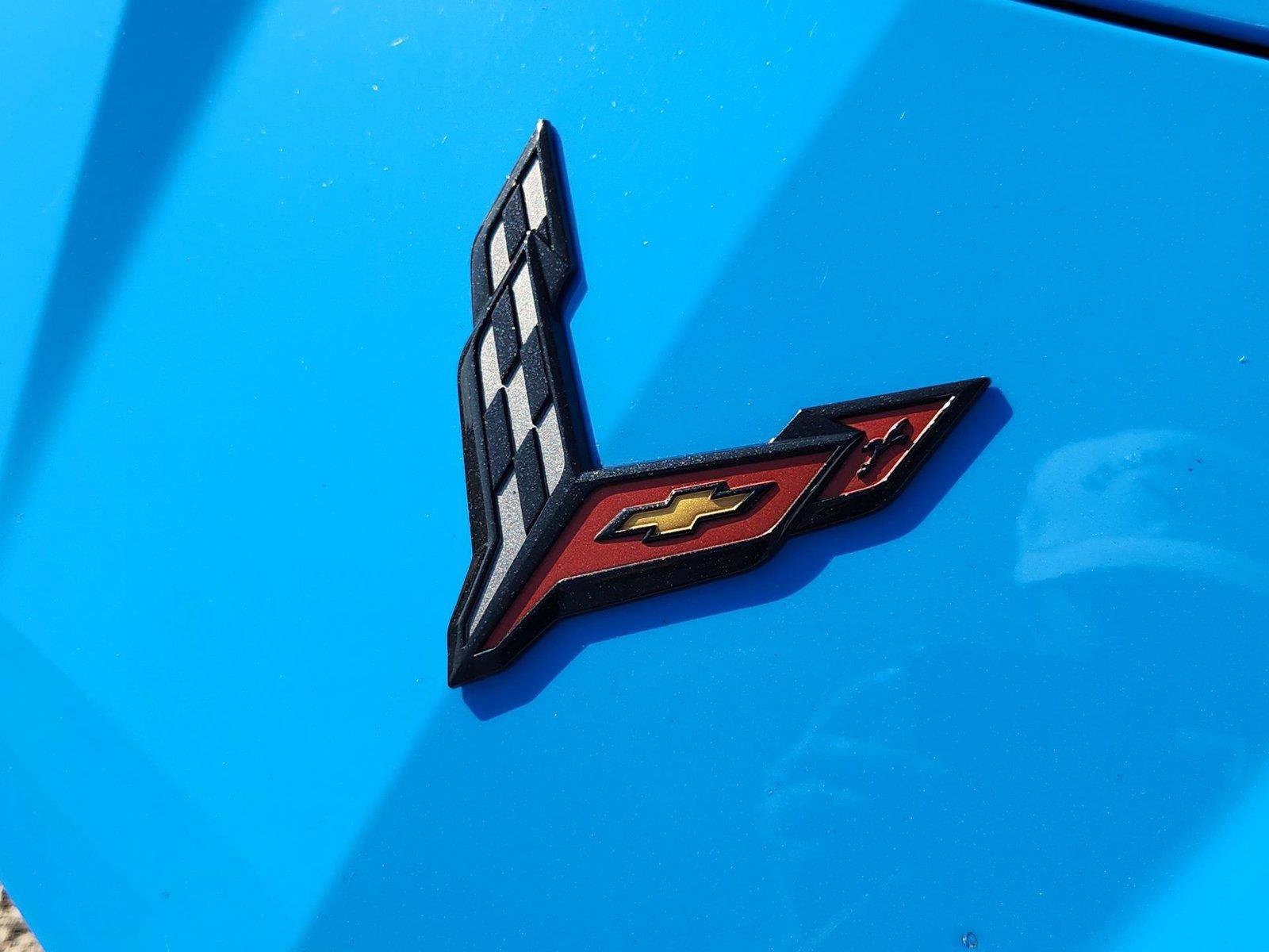 Used 2023 Chevrolet Corvette Stingray Premium Cpe w/ Z51 Performance Package RWD image 31