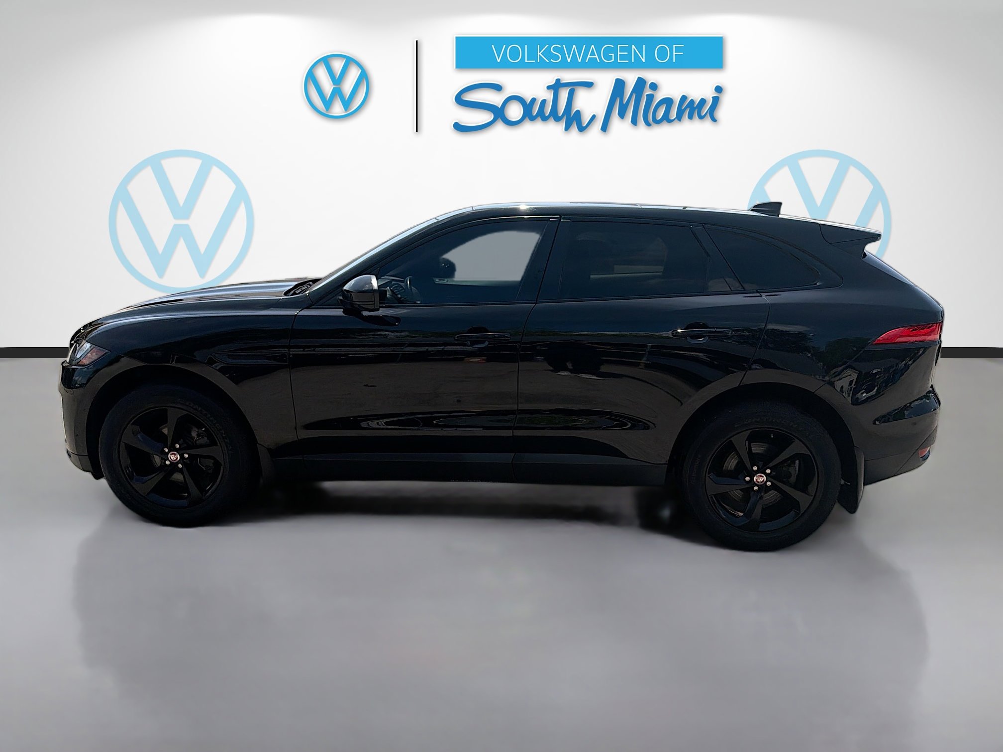 Used 2020 Jaguar F-PACE Premium AWD/4WD image 4