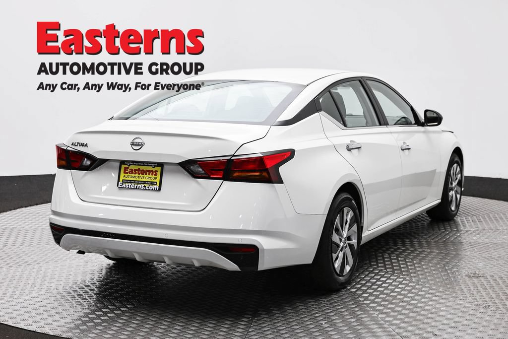Used 2024 Nissan Altima 2.5 S FWD image 5