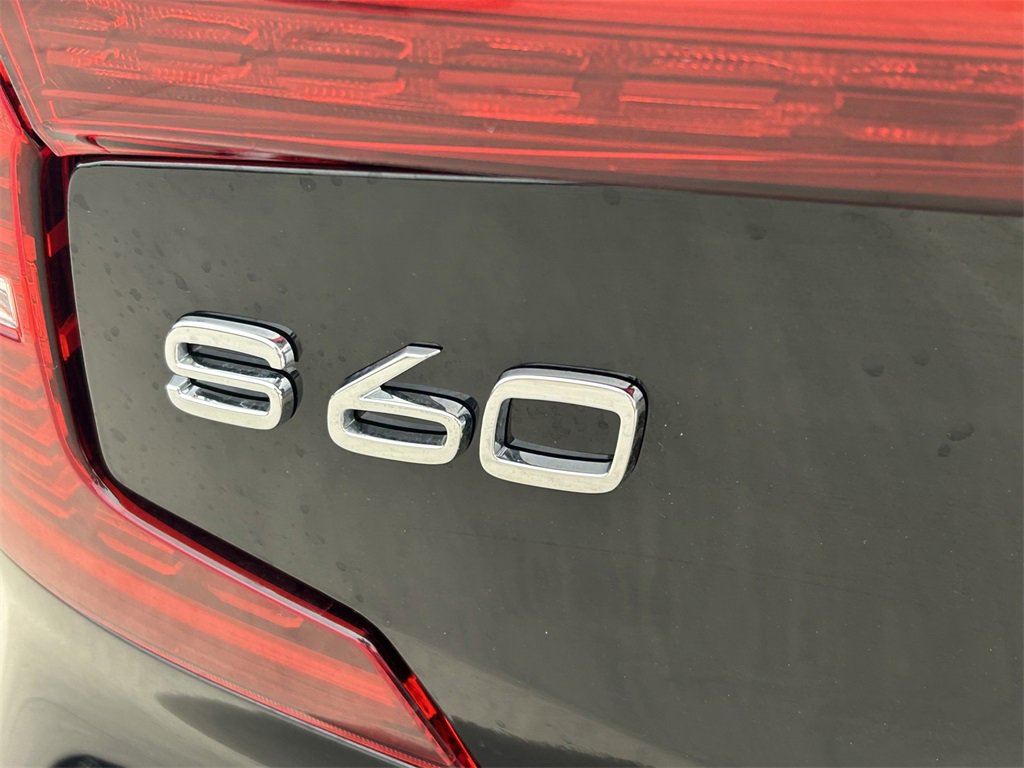 Used 2024 Volvo S60 B5 Core image 13