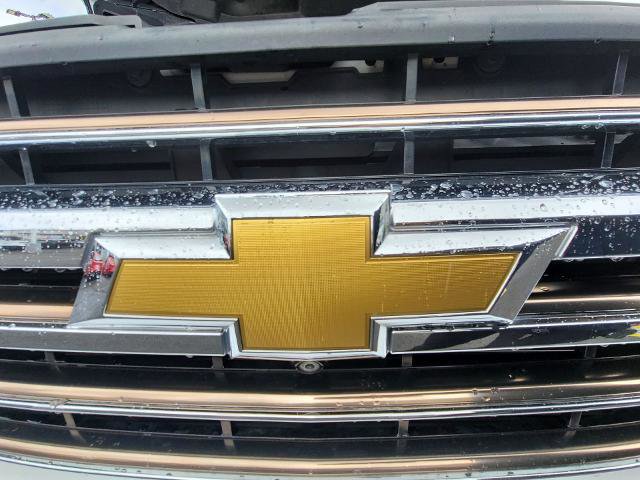 Used 2022 Chevrolet Silverado 2500 High Country w/ Z71 Off-Road Package image 31