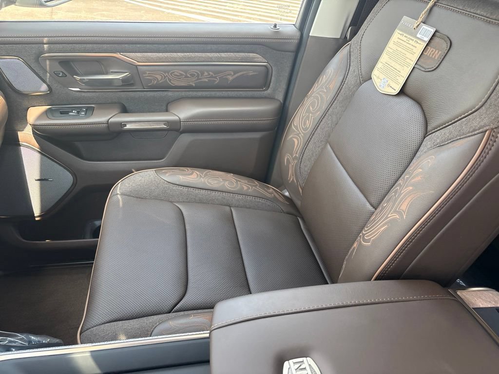 New 2026 RAM 1500 Limited AWD/4WD image 32