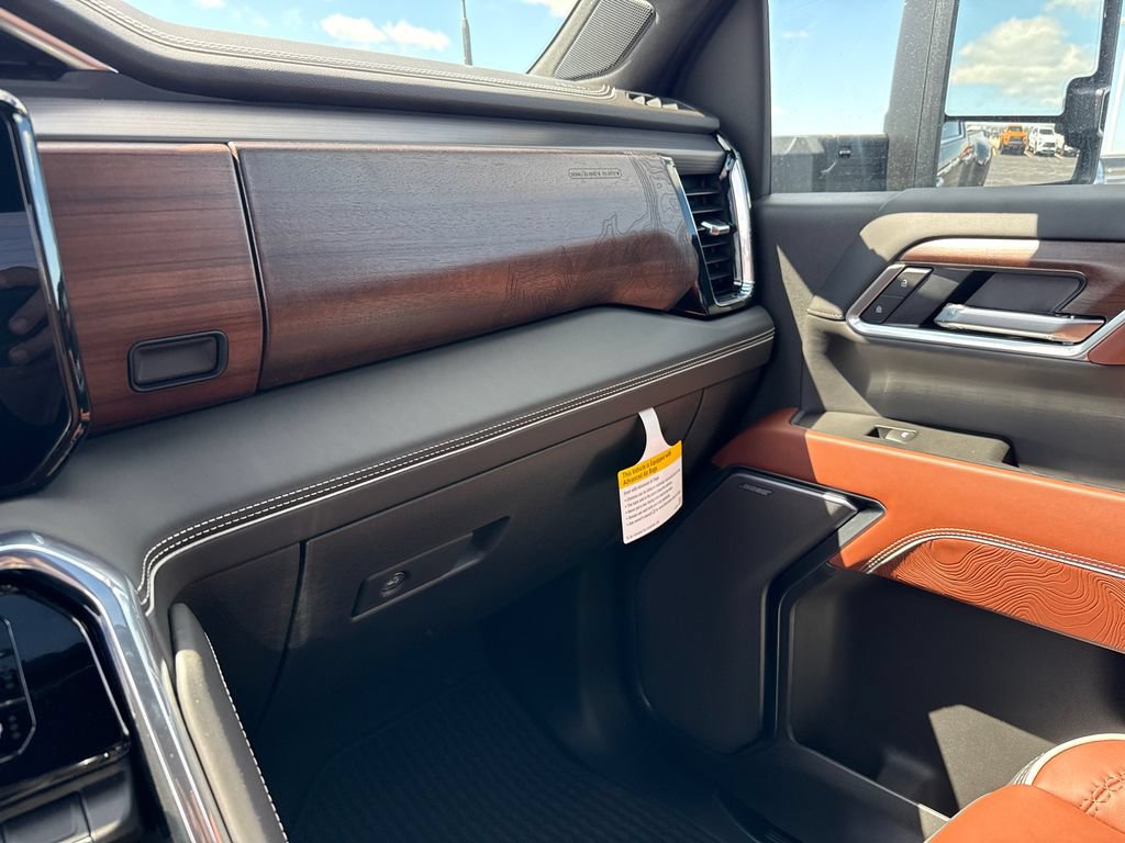 New 2026 GMC Sierra 3500 Denali Ultimate AWD/4WD image 27