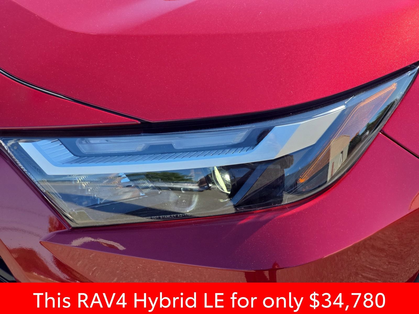 Used 2025 Toyota RAV4 LE AWD/4WD image 36