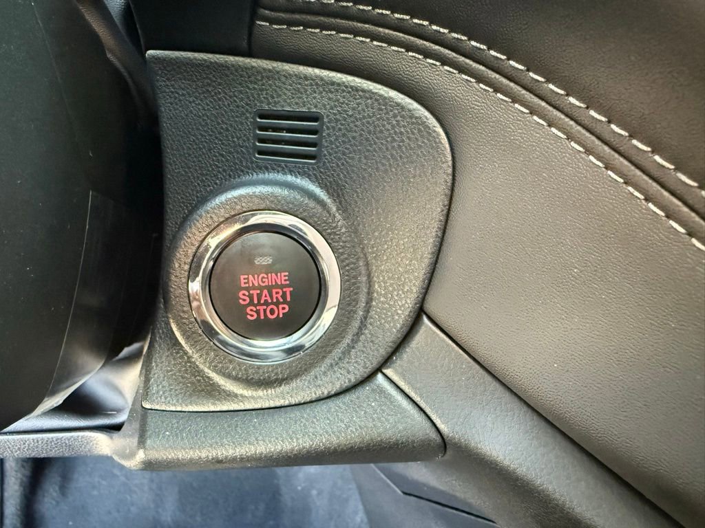 Certified 2025 Subaru Outback Limited image 13