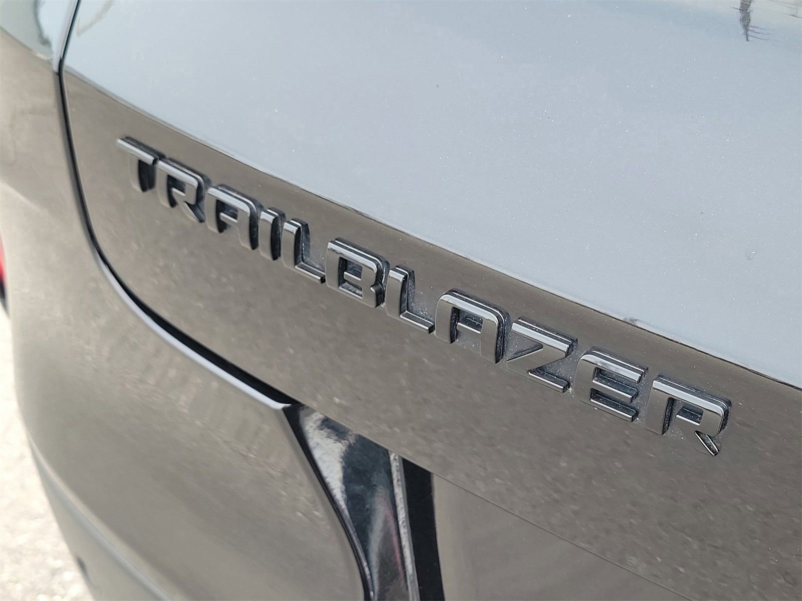 Used 2025 Chevrolet TrailBlazer RS w/ Convenience Package image 8