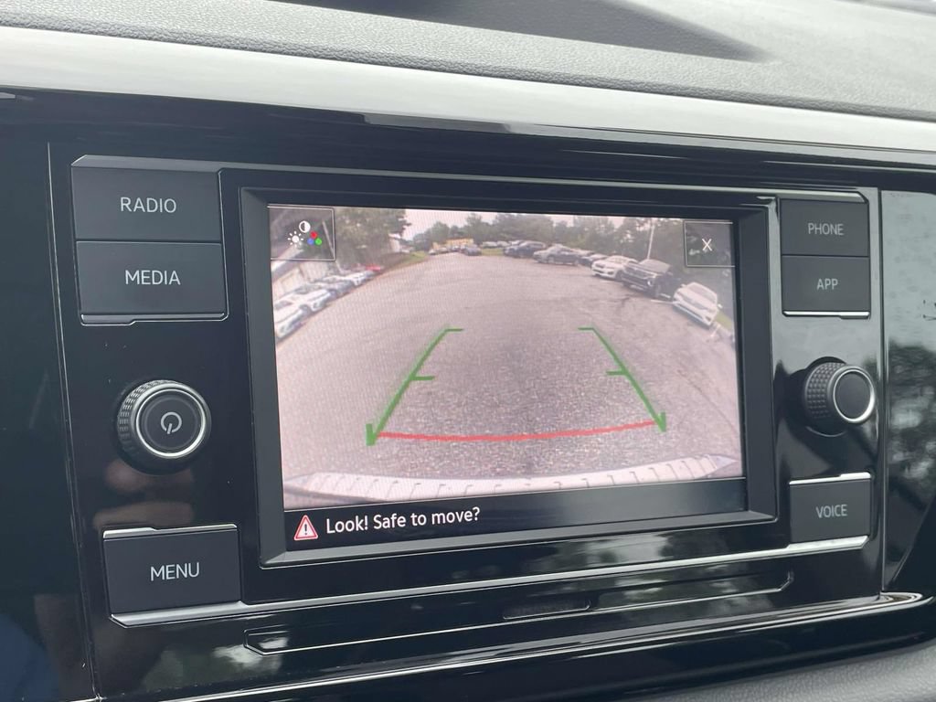 Certified 2023 Volkswagen Taos S FWD image 28