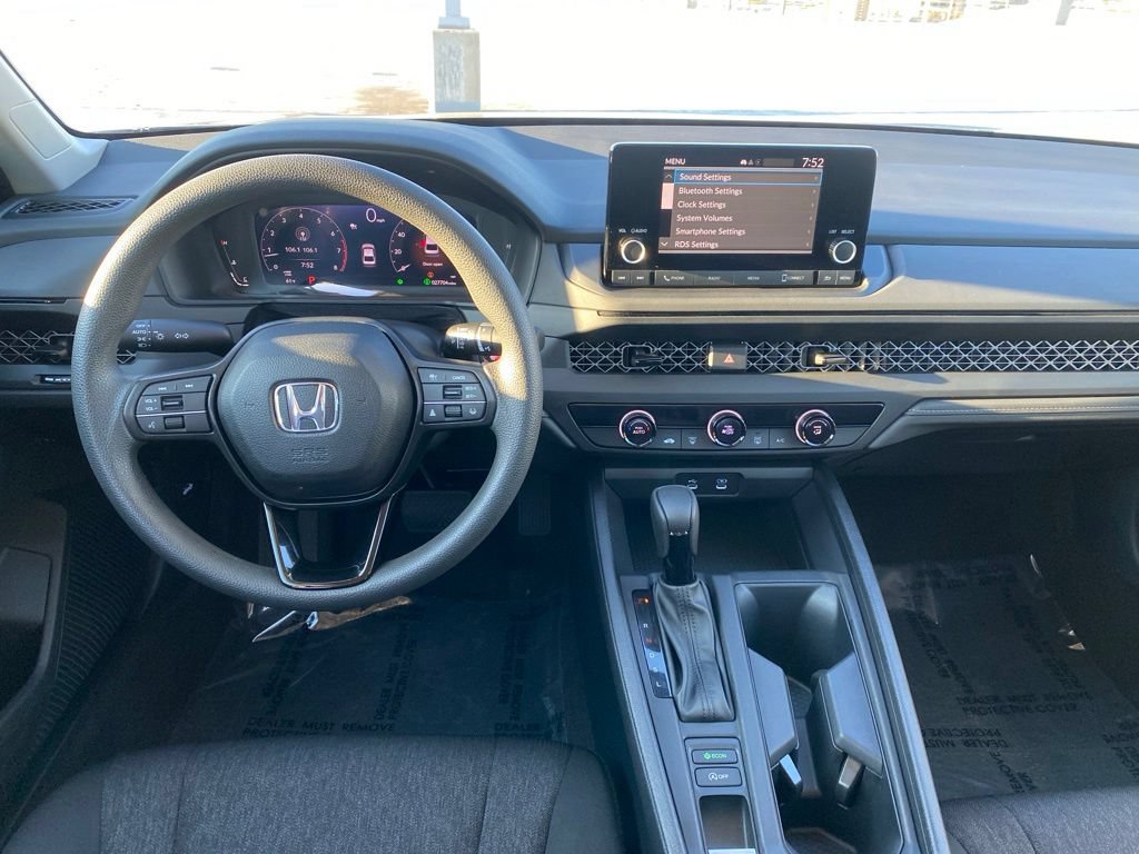 Certified 2023 Honda Accord LX image 13