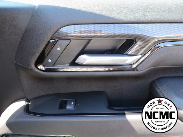 Used 2025 GMC Sierra 2500 AT4 AWD/4WD image 48