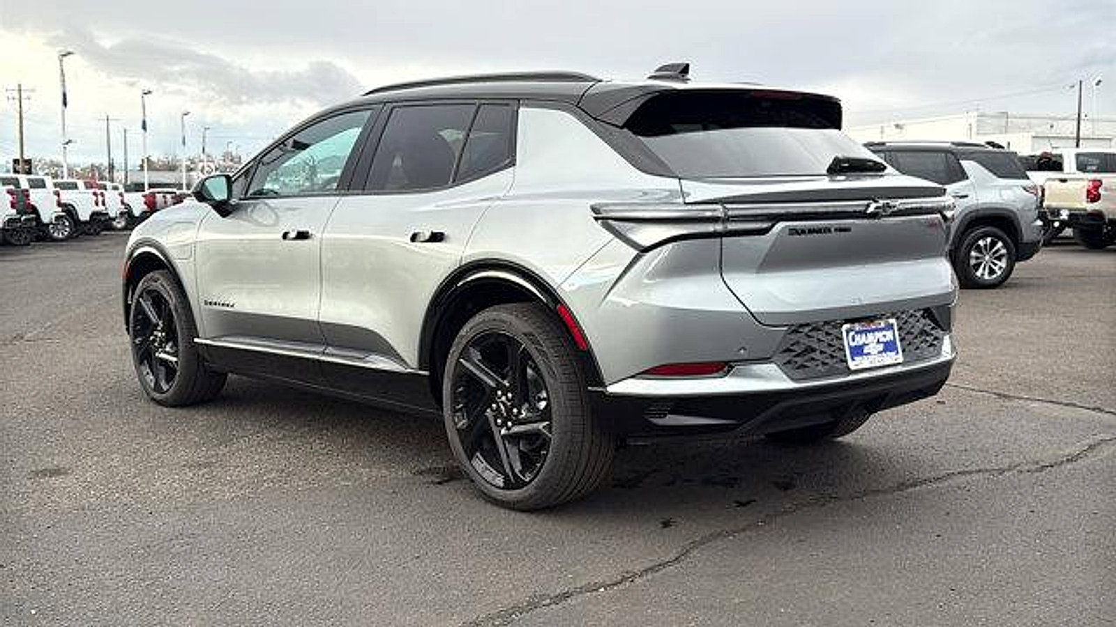 New 2026 Chevrolet Equinox EV RS image 7