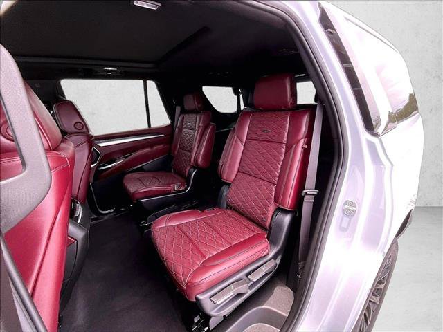 Certified 2026 Cadillac Escalade Luxury AWD/4WD image 28
