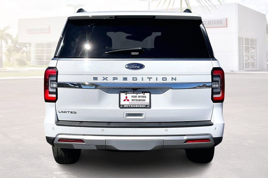 Used 2024 Ford Expedition Limited image 18