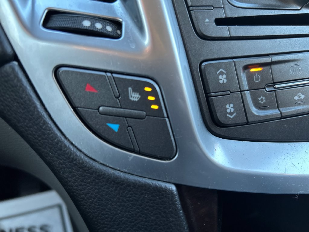 Used 2011 Cadillac SRX Luxury FWD image 27