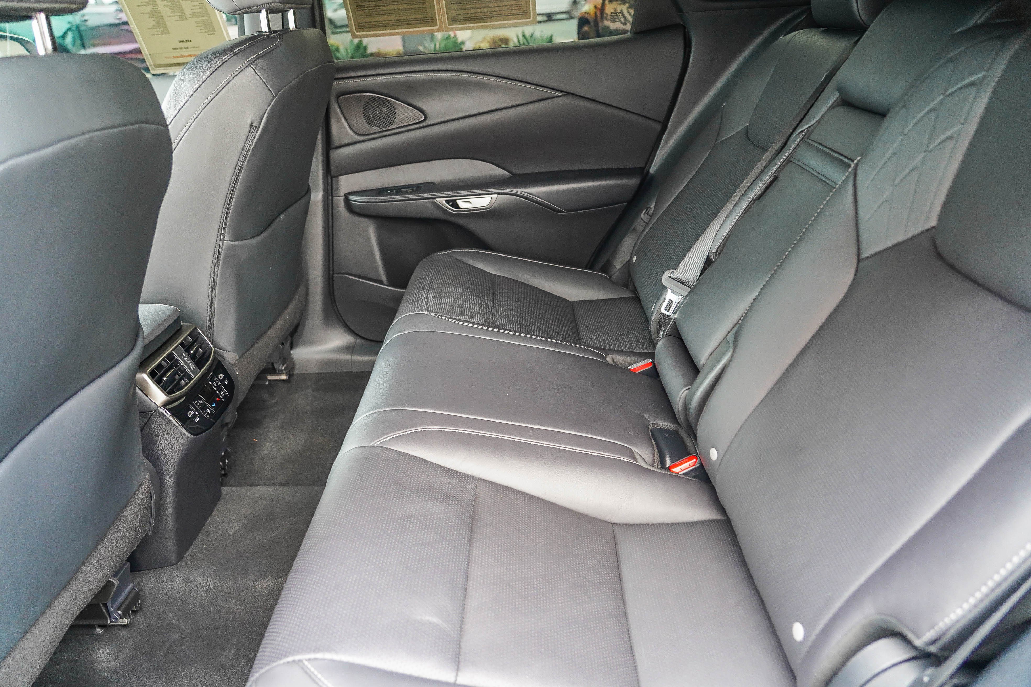 Used 2023 Lexus RX 350 Premium Plus w/ Cold Area Package image 20