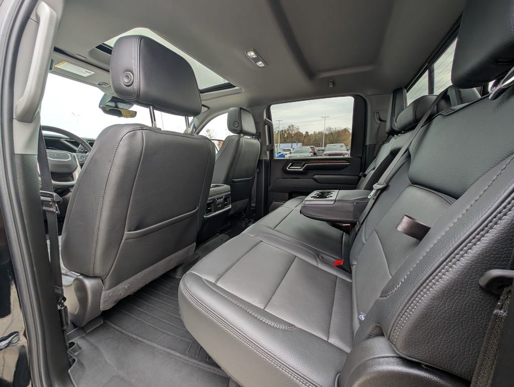 Used 2024 GMC Sierra 2500 Denali w/ Denali Reserve Package image 20