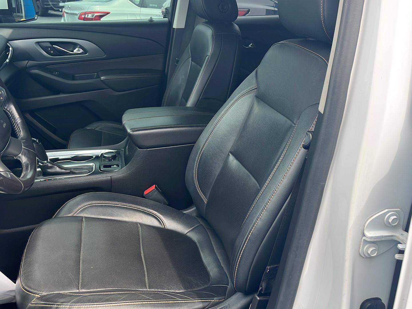 Used 2019 Chevrolet Traverse Premier AWD/4WD image 22