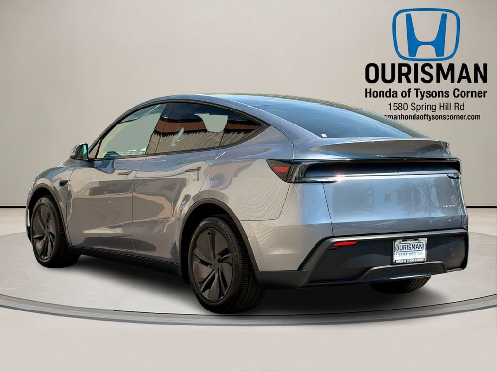 Used 2026 Tesla Model Y AWD image 3