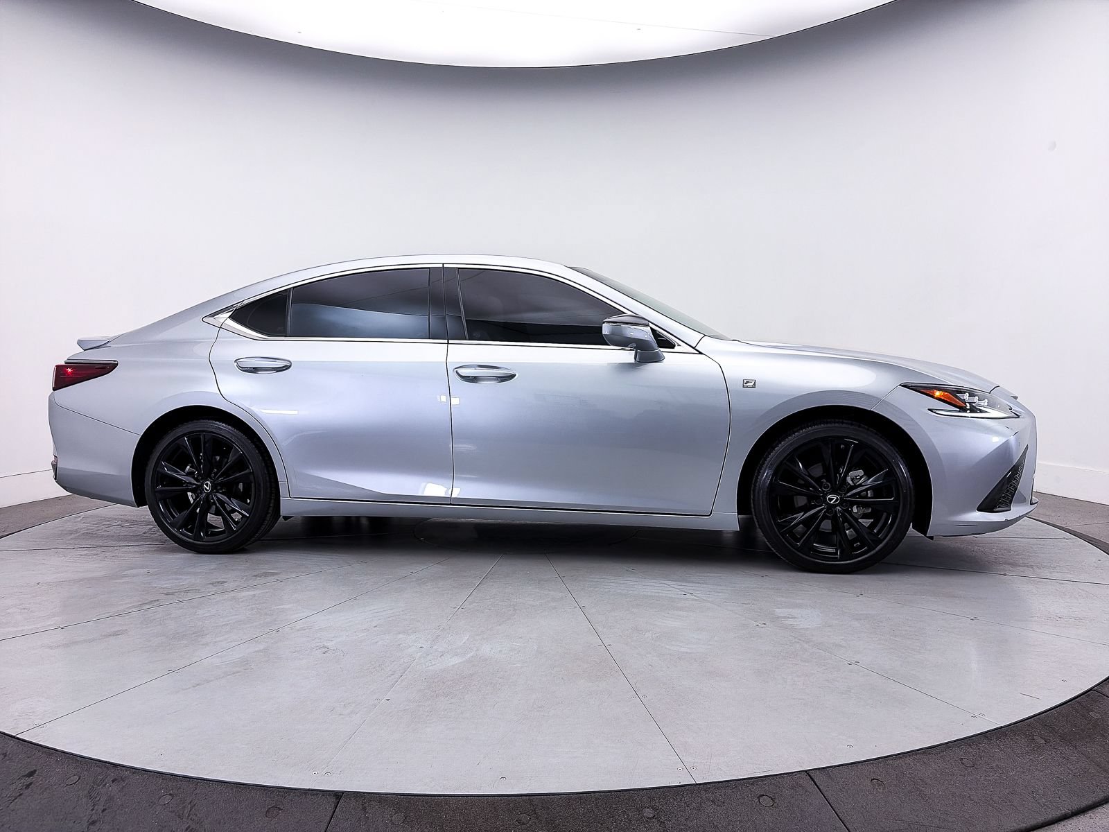 Used 2024 Lexus ES 300h F Sport FWD image 52