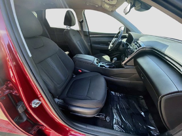 Certified 2024 Hyundai Tucson SEL FWD image 29