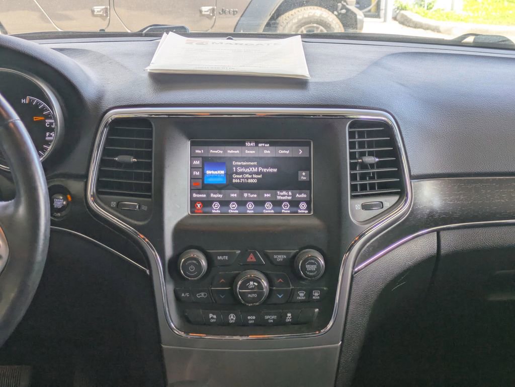 Used 2018 Jeep Grand Cherokee Limited w/ Trailer Tow Group IV image 20