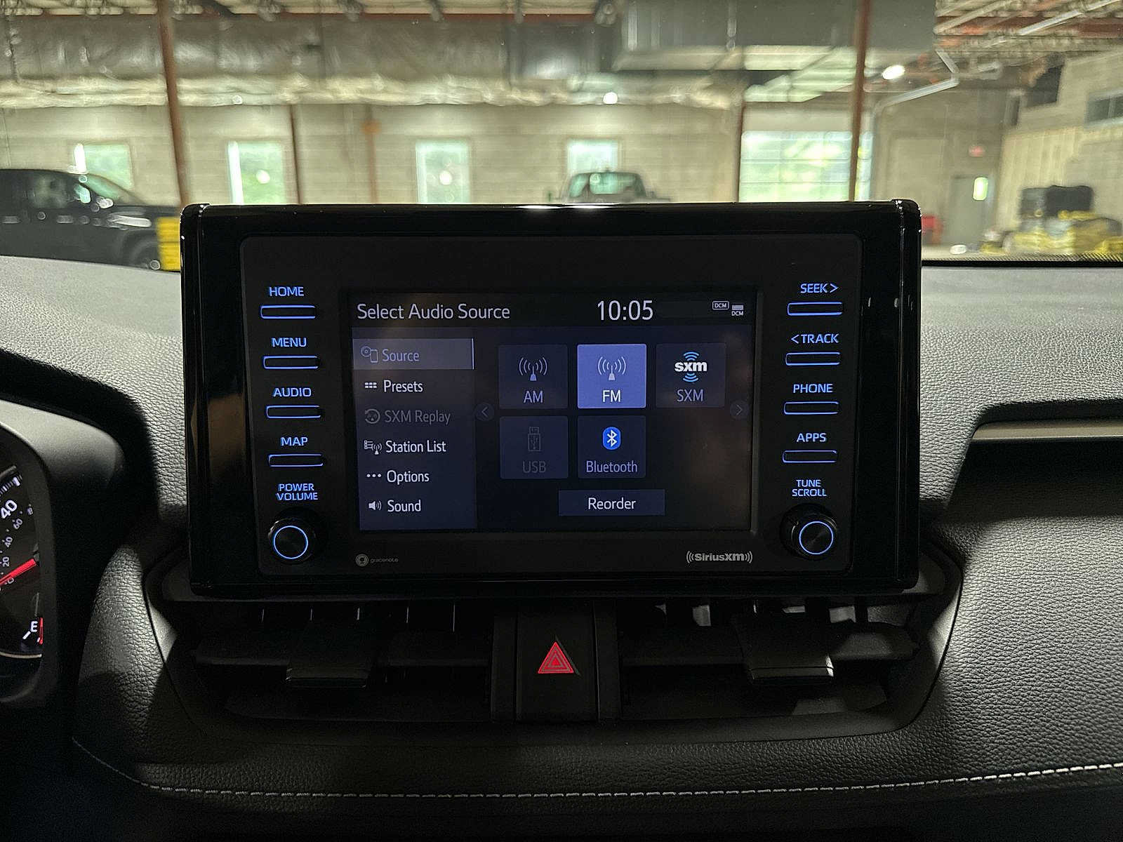 Used 2022 Toyota RAV4 LE AWD/4WD image 20