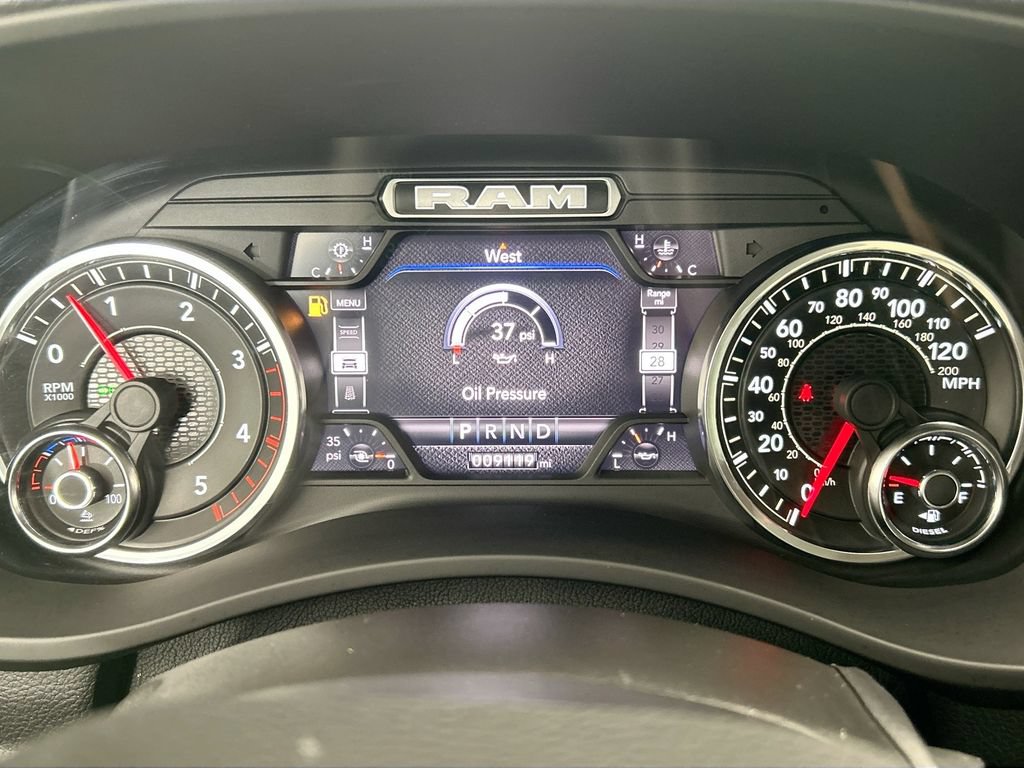 Used 2022 RAM 2500 Laramie AWD/4WD image 32