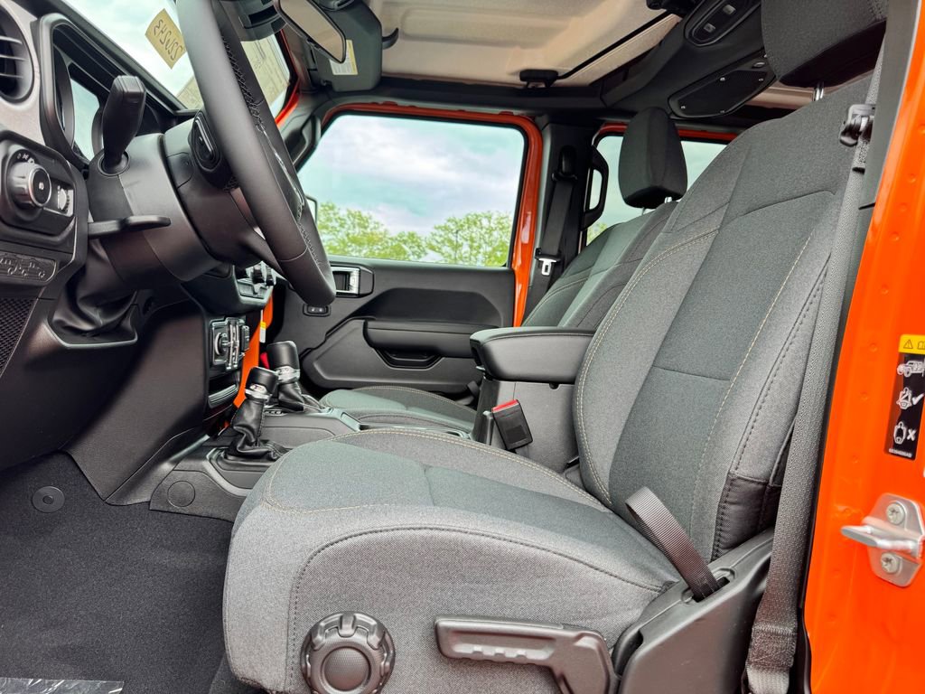 New 2026 Jeep Wrangler Unlimited Sport AWD/4WD image 15