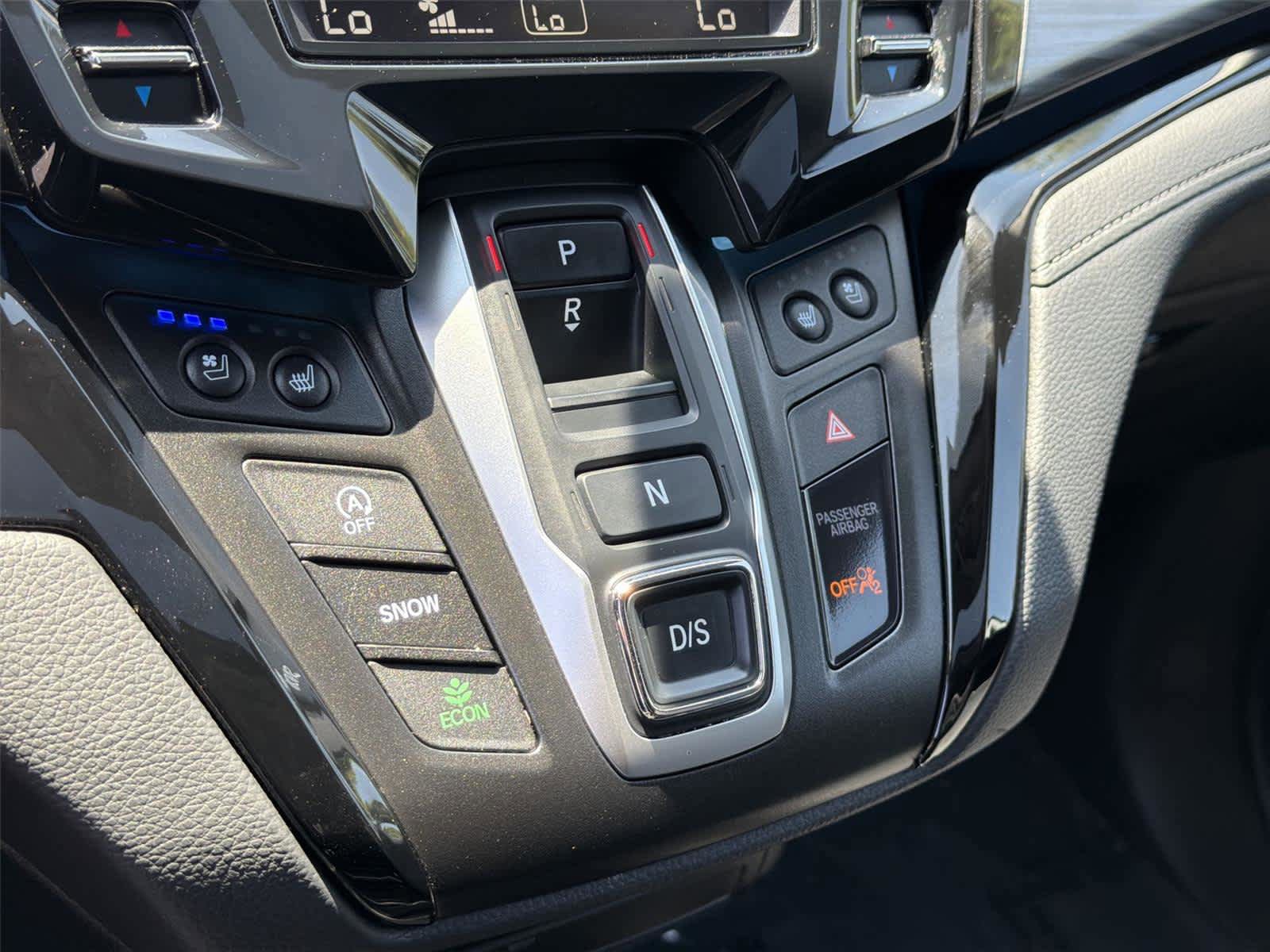 Used 2024 Honda Odyssey Elite image 19