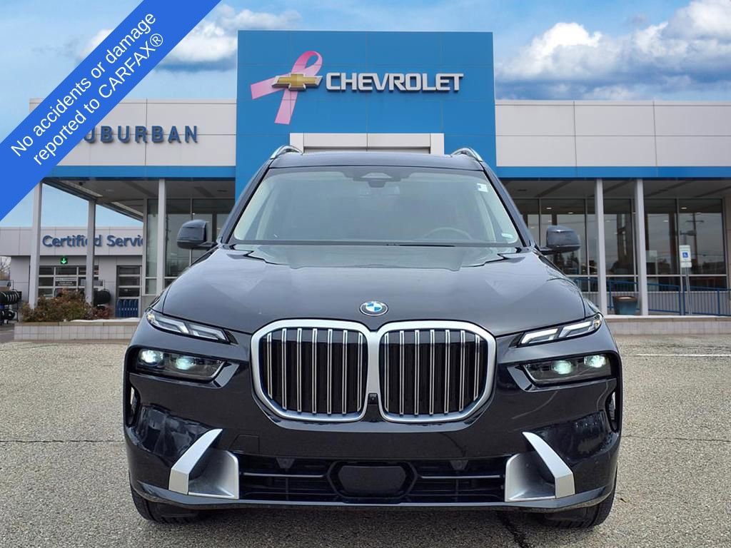 Used 2026 BMW X7 xDrive40i image 2